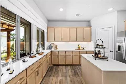 Kitchen - 912 Fairfield Ave, Anna, TX 75409 photo 3 of 6