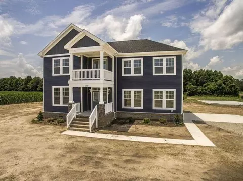 Exterior - 234 Hall Rd, Hampton, VA 23664 photo 12 of 19