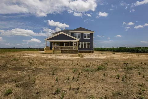 Exterior - 234 Hall Rd, Hampton, VA 23664 photo 8 of 19