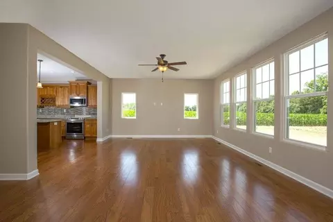 Living - 234 Hall Rd, Hampton, VA 23664 photo 2 of 2