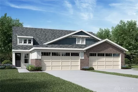 101 Meadowlark Ln, Brookville, OH 45309