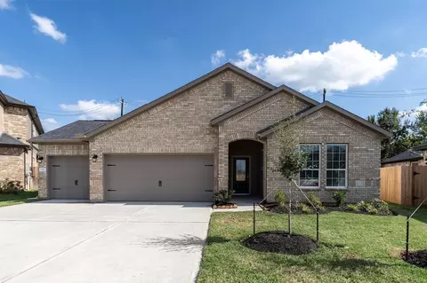 426 Riesling Dr, Alvin, TX 77511