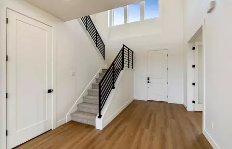 Entry Way - 322 S 1050 E, Salem, UT 84653 photo 1 of 2