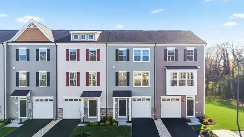 221 Monteith Dr, Winchester, VA 22601