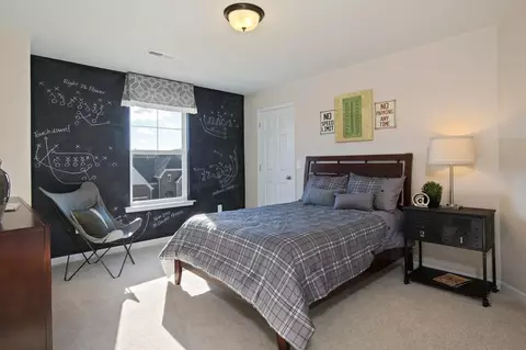 Bedroom - 5175 Brookfield Ln, Monroe, OH 45044 photo 7 of 9