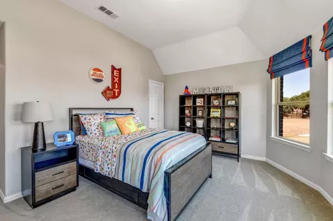 Bedroom - 910 Shooting Star Dr, Prosper, TX 75078 photo 8 of 14