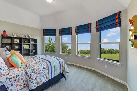 Bedroom - 910 Shooting Star Dr, Prosper, TX 75078 photo 6 of 14