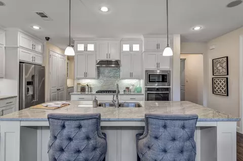 Kitchen - 910 Shooting Star Dr, Prosper, TX 75078 photo 3 of 8