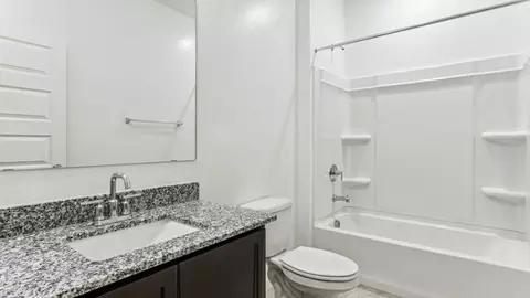 Bath - 12638 E Agave Ln, Florence, AZ 85132 photo 3 of 11