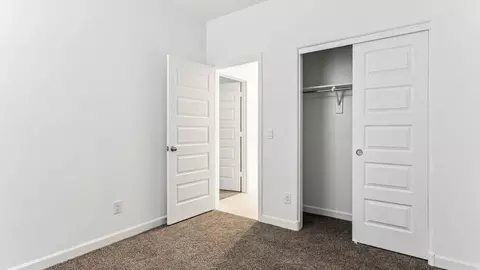 Bedroom - 12638 E Agave Ln, Florence, AZ 85132 photo 5 of 19