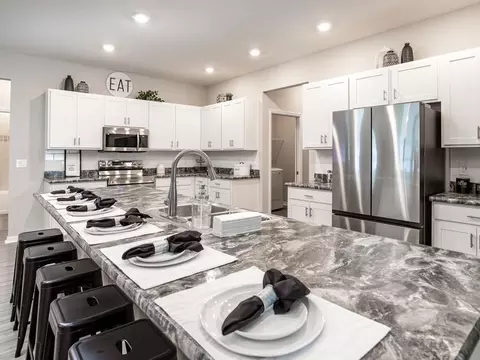 Kitchen - 16141 59th Ct E, Parrish, FL 34219 photo 1 of 6