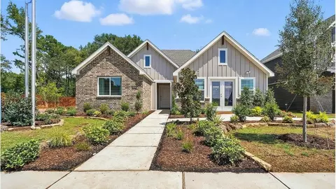 6008 Freedom Dr, Lindale, TX 75771