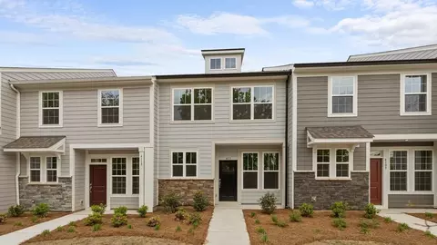 2039 Near Point Rd, Charlotte, NC 28208