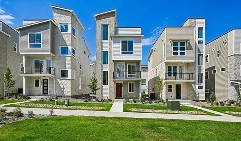 1242 Dylan Dr, Lafayette, CO 80026