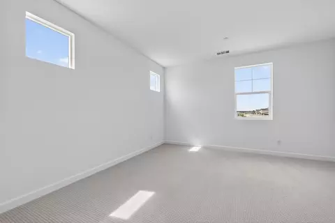 Bedroom - 122 Alethea Way, Oceanside, CA 92057 photo 1 of 1