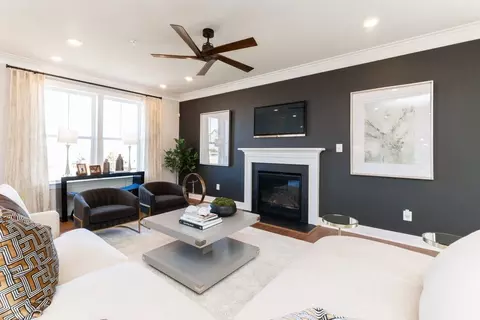 Living - 9894 Obin Ln, Waldorf, MD 20601 photo 2 of 5