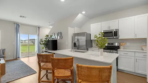 Kitchen - 8319 SW 46th Ave, Ocala, FL 34476 photo 1 of 4