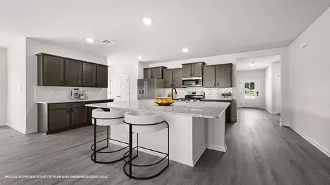 Kitchen - 35530 Evers Dr, Denham Springs, LA 70706 photo 1 of 4