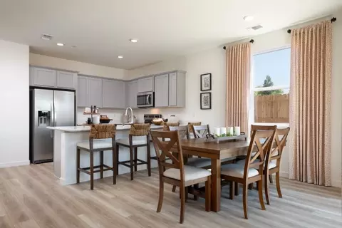 Other - 4033 E Oakridge Ave, Visalia, CA 93292 photo 15 of 41