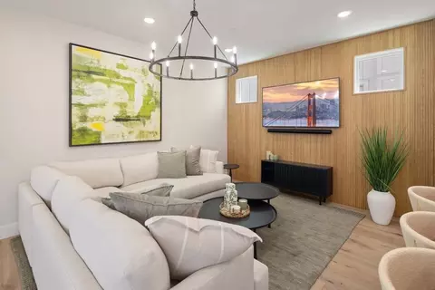 Living - 106 Tracy Dr, Windsor, CA 95492 photo 1 of 4