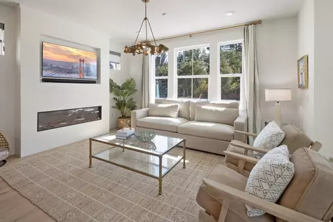 Living - 106 Tracy Dr, Windsor, CA 95492 photo 1 of 4