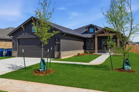 618 Prairie Dr, Guthrie, OK 73044