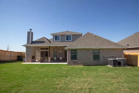 Other - 5601 Junipero Dr, Mustang, OK 73064 photo 17 of 28