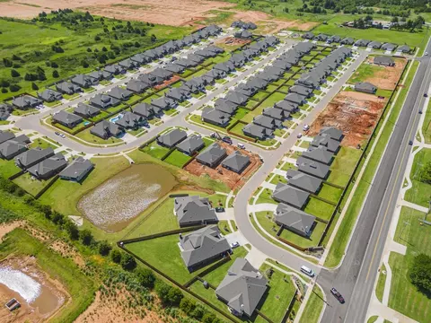 View/Area - 5601 Junipero Dr, Mustang, OK 73064 photo 5 of 6