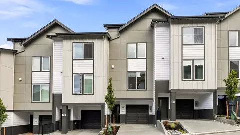 16830 20th Ave W E6, Lynnwood, WA 98037