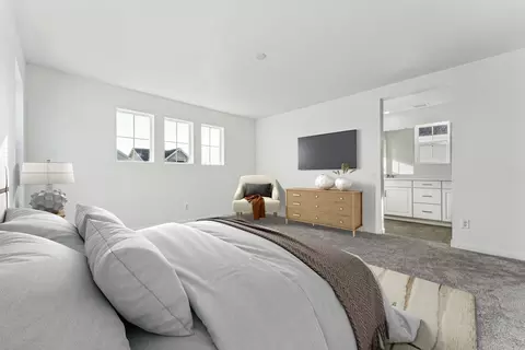 Bedroom - 3402 N Buchanan Way, Aurora, CO 80019 photo 2 of 8