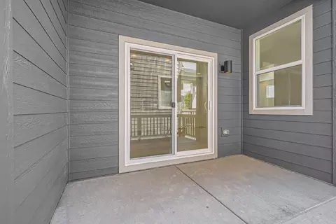 Exterior - 3402 N Buchanan Way, Aurora, CO 80019 photo 6 of 18