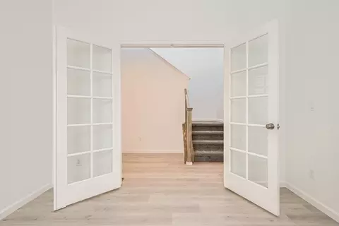 Entry Way - 3402 N Buchanan Way, Aurora, CO 80019 photo 1 of 2