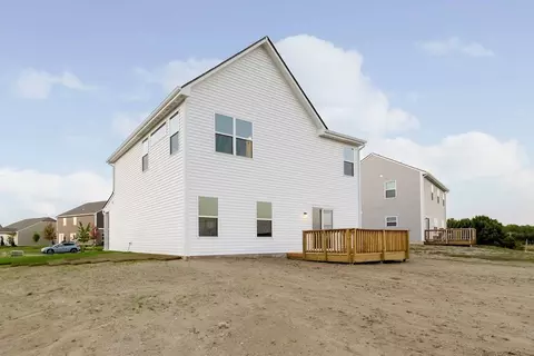 Exterior - Arrowhead Dr, Piqua, OH 45356 photo 21 of 24