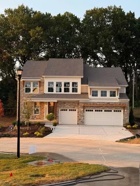 12315 Wildlife Trl, Saint Louis, MO 63141