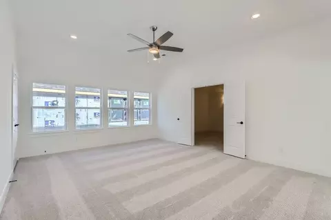 Bedroom - 910 Shooting Star Dr, Prosper, TX 75078 photo 6 of 14
