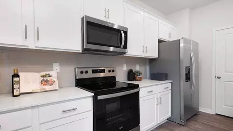Kitchen - 172 Falling Up Ln, Salisbury, NC 28147 photo 3 of 6