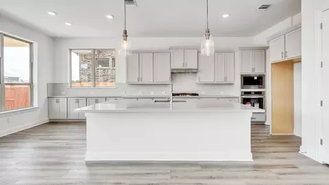 Kitchen - 321 Sterling Ridge Dr, Leander, TX 78641 photo 2 of 3