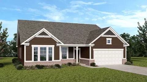 390 N Grand Oaks Dr, Mooresville, IN 46158