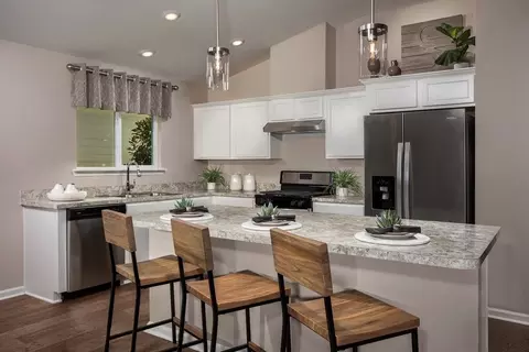Kitchen - 11087 Stapleton Dr, Jacksonville, FL 32222 photo 2 of 4