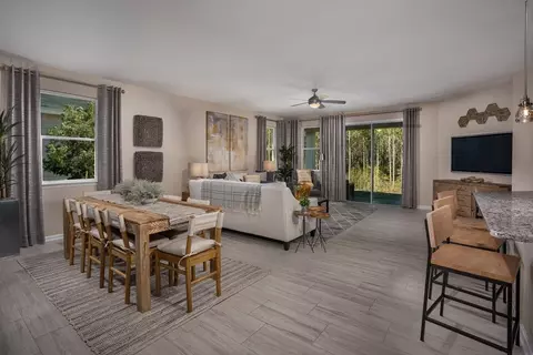 Dining - 11087 Stapleton Dr, Jacksonville, FL 32222 photo 1 of 1