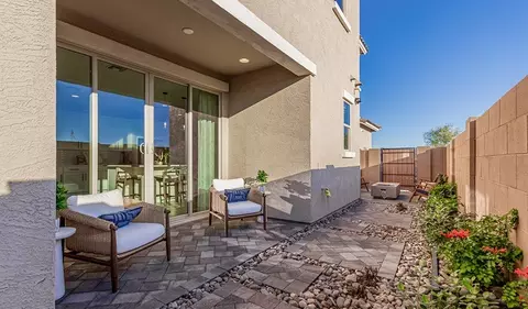 Exterior - 10260 S Blackjack Trl, Apache Junction, AZ 85120 photo 4 of 8