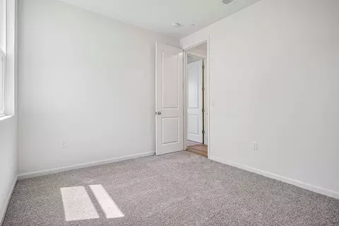 Bedroom - 2629 Redtail Hawk Rd, Modesto, CA 95357 photo 5 of 9