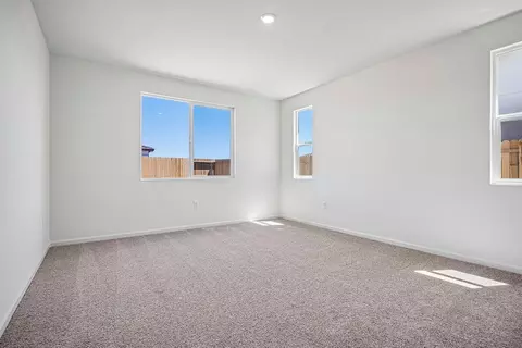 Bedroom - 2629 Redtail Hawk Rd, Modesto, CA 95357 photo 1 of 9