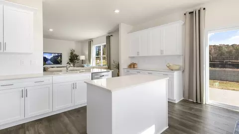Kitchen - 708 Wilder Bloom Path, Aberdeen, NC 28315 photo 4 of 7