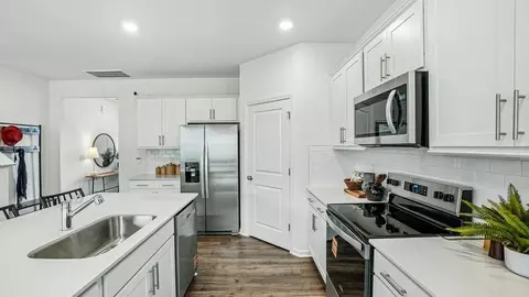 Kitchen - 708 Wilder Bloom Path, Aberdeen, NC 28315 photo 7 of 7