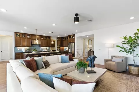 Living - 4329 Tullamore Ave, Lathrop, CA 95330 photo 6 of 6