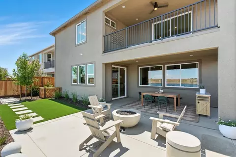 Exterior - 4329 Tullamore Ave, Lathrop, CA 95330 photo 5 of 23