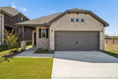 1021 Handel Rd, Forney, TX 75126