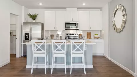 Kitchen - 2512 Kinsale Ln, Ormond Beach, FL 32174 photo 3 of 5