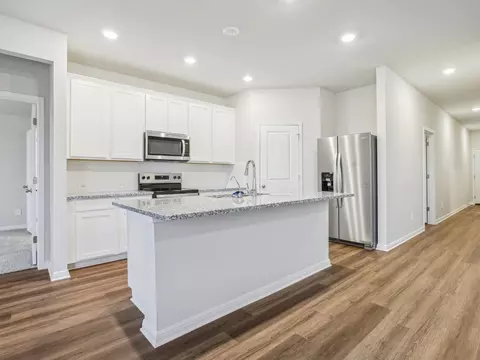 100 Hemp Hl, Jarrell, TX 76537